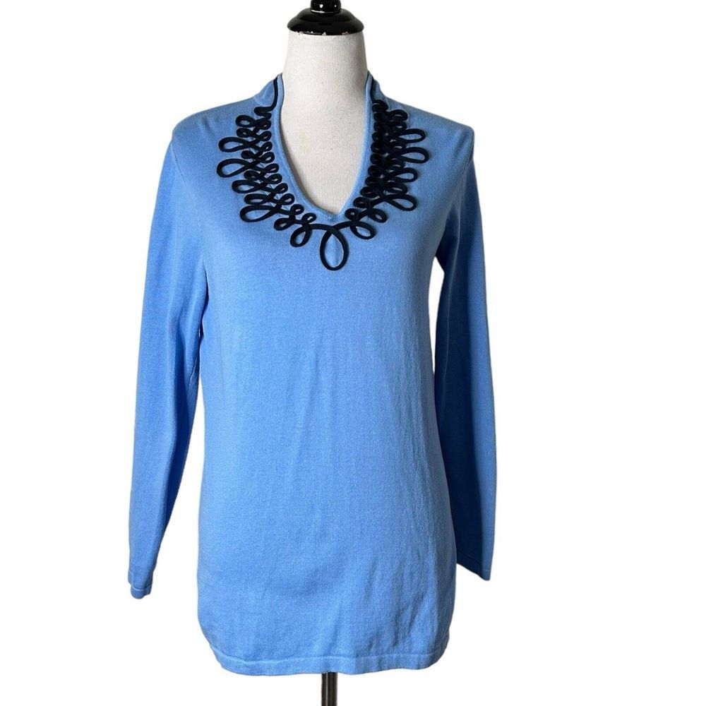 Vineyard Vines Sweater knit Top Blue Women Size M Embroidered‎ Scroll  Preppy